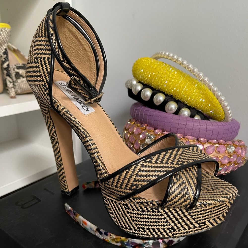Steve Madden P-Rada Platform Sandals Size 8